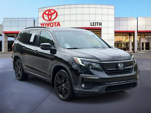 Used 2022 Honda Pilot Special Edition image 3