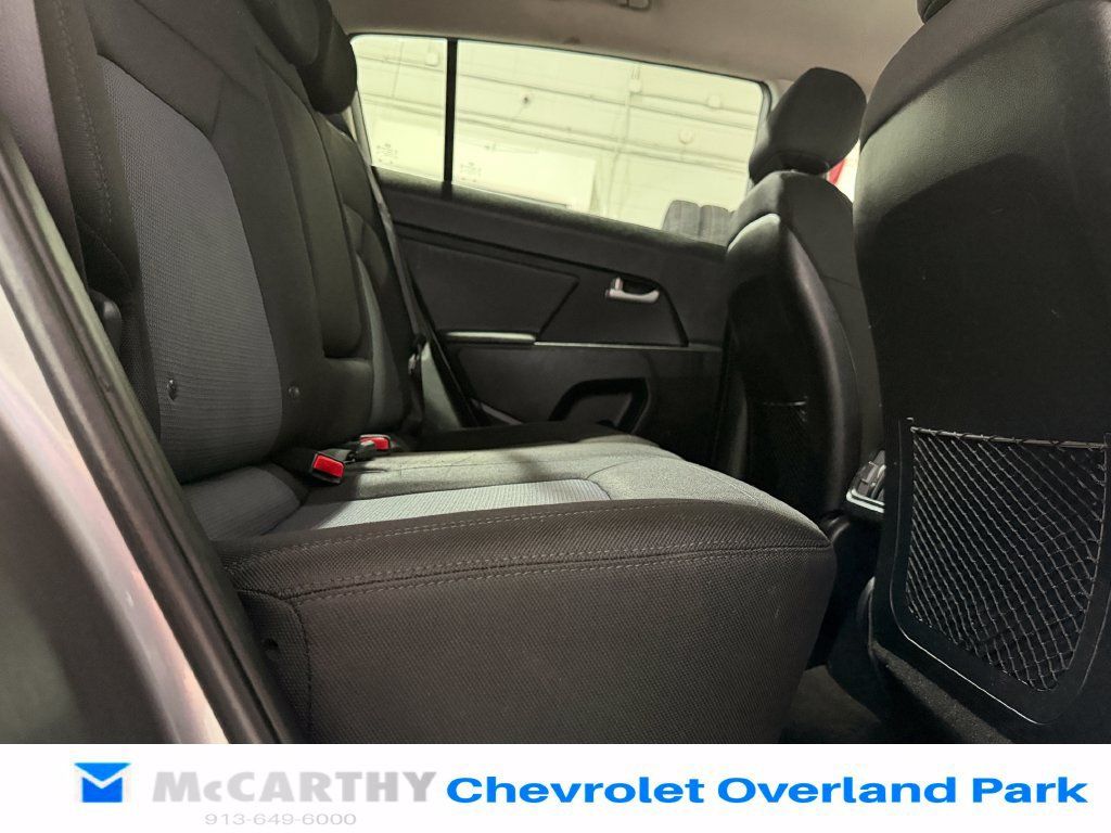 Used 2016 Kia Sportage LX FWD image 23