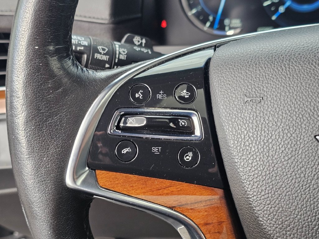 Used 2016 Cadillac Escalade ESV Luxury AWD/4WD image 31