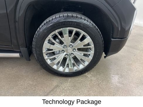 Used 2022 GMC Sierra 1500 Denali w/ Denali Reserve Package image 16