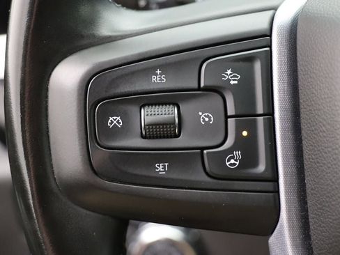 Used 2025 GMC Sierra 1500 SLT AWD/4WD image 22