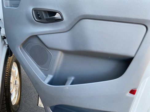 Used 2015 Ford Transit 350 XLT RWD image 34