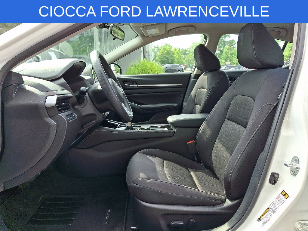 Used 2023 Nissan Altima 2.5 SV AWD/4WD image 17