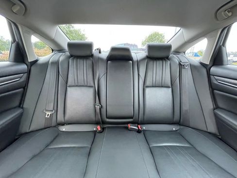 Used 2020 Honda Accord Touring image 29