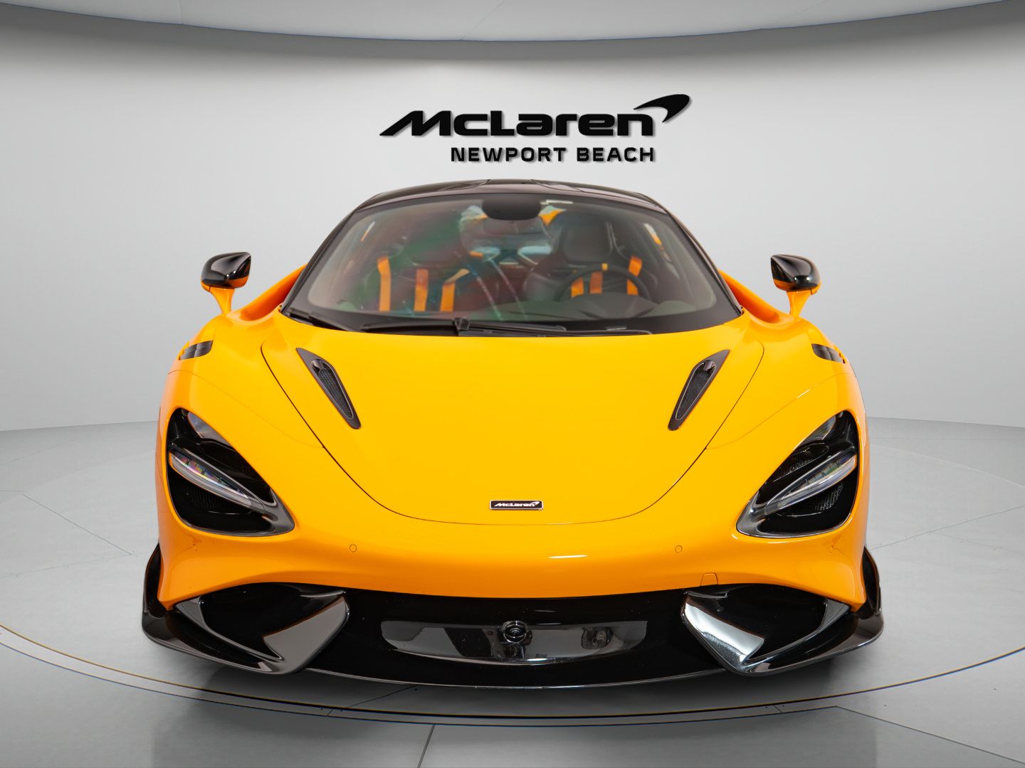 Used 2021 McLaren 765LT RWD image 2