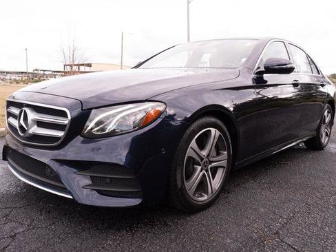 Used 2020 Mercedes-Benz E 350 Sedan image 7