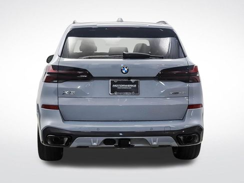 New 2026 BMW X5 xDrive40i w/ Executive Package AWD/4WD image 4