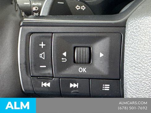 Used 2025 Nissan Rogue SV image 28