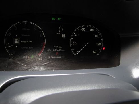 Certified 2024 Honda HR-V EX-L image 4