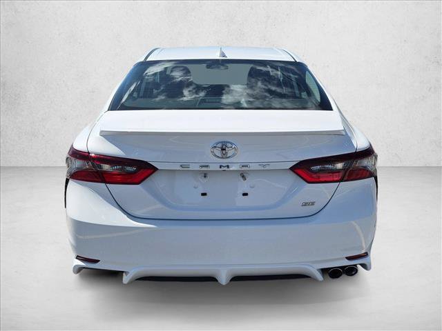 Used 2024 Toyota Camry SE FWD image 7