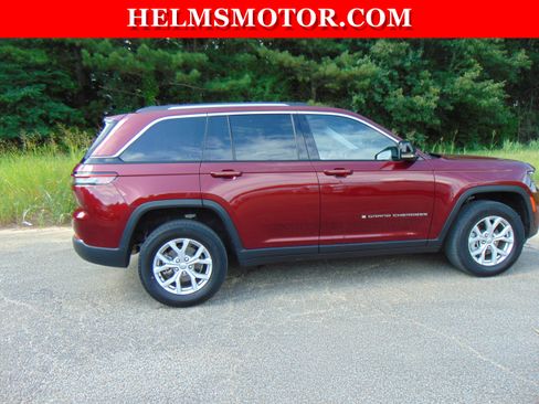 Certified 2022 Jeep Grand Cherokee Limited image 10