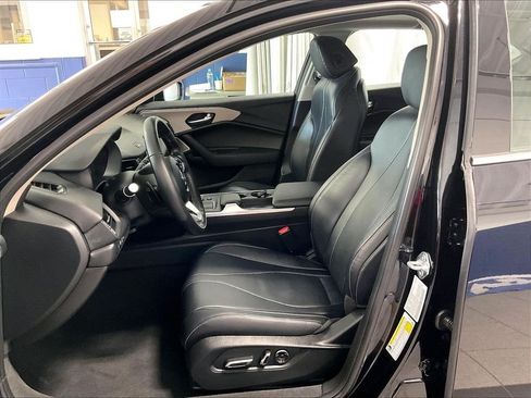 Used 2025 Acura TLX w/ Technology Package FWD image 10