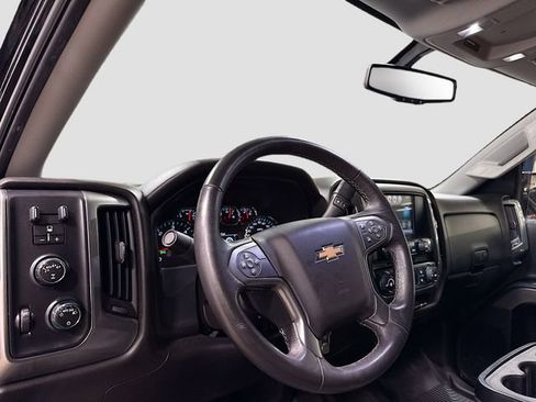 Used 2018 Chevrolet Silverado 1500 LT image 11