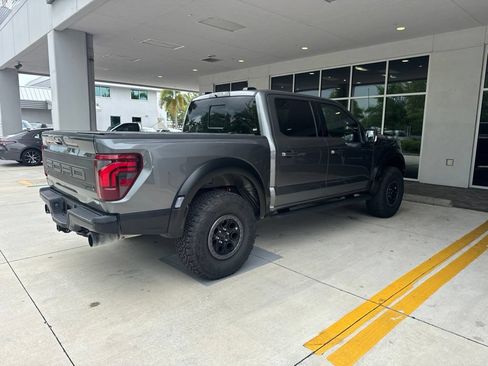 Used 2025 Ford F150 Raptor AWD/4WD image 4