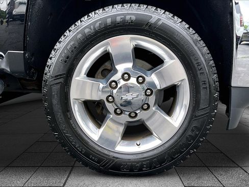 Used 2016 Chevrolet Silverado 2500 LT w/ All Star Edition AWD/4WD image 8
