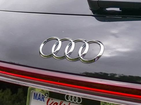 Used 2023 Audi Q4 e-tron Premium Plus w/ Premium Plus image 13