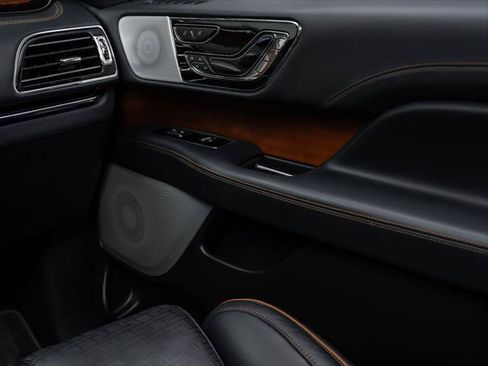 New 2024 Lincoln Navigator Black Label AWD/4WD image 30