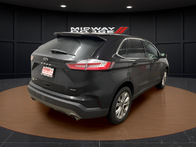 Used 2022 Ford Edge Titanium AWD/4WD image 4