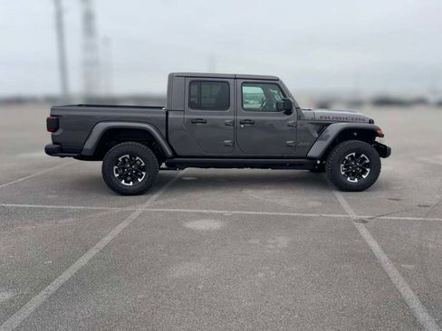 New 2026 Jeep Gladiator Rubicon image 14