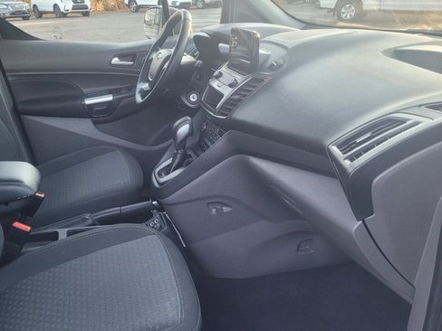 Used 2021 Ford Transit Connect XLT image 23