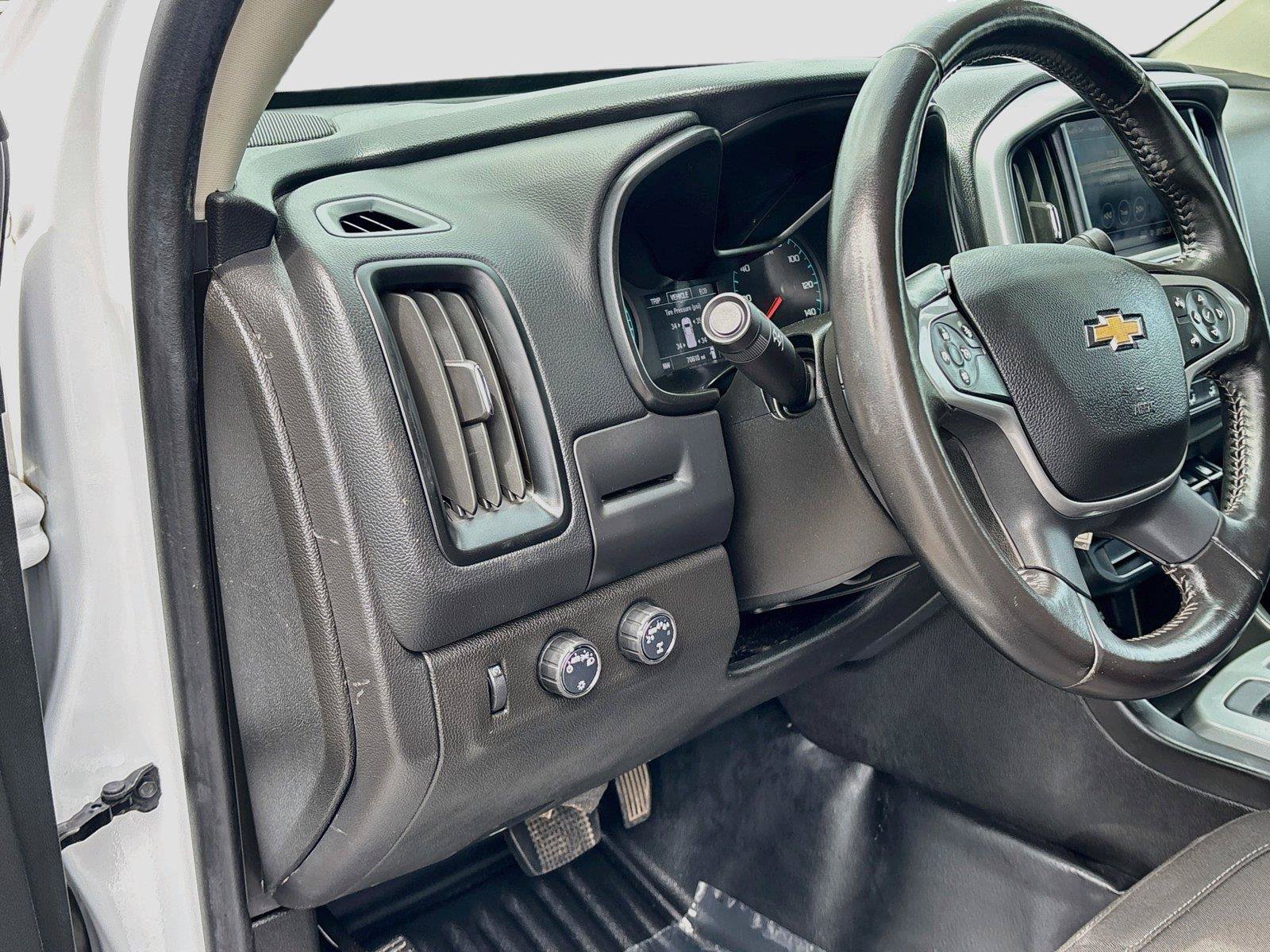 Used 2022 Chevrolet Colorado LT w/ Fleet Safety Package AWD/4WD image 10