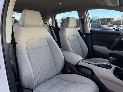 Used 2025 Honda HR-V LX image 29