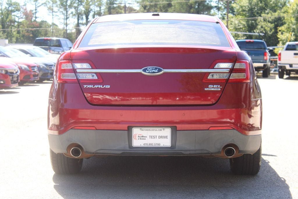 Used 2013 Ford Taurus SEL FWD image 7