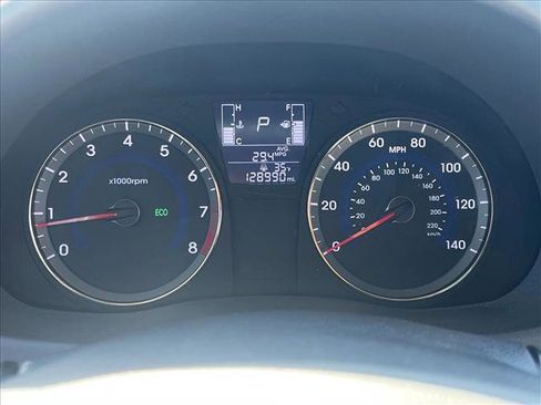 Used 2017 Hyundai Accent SE image 12