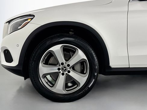 Used 2019 Mercedes-Benz GLC 300 image 9