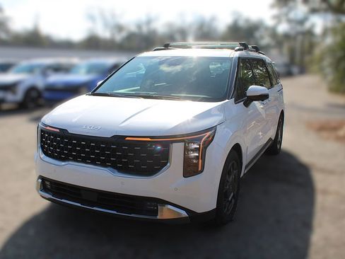 New 2026 Kia Carnival EX image 22