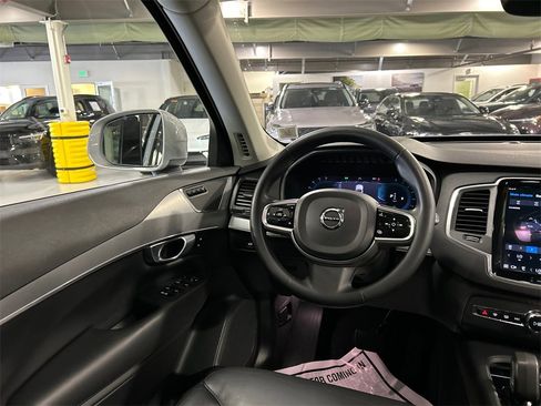 Used 2024 Volvo XC90 B5 Core w/ Protection Package Premier image 24