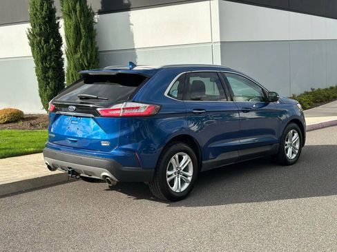 Used 2020 Ford Edge SEL w/ Convenience Package image 5