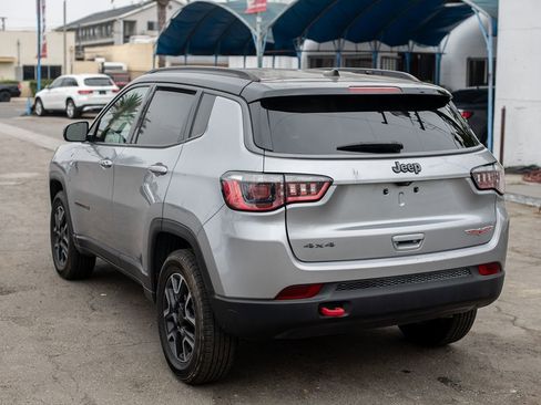 Used 2019 Jeep Compass Trailhawk image 7