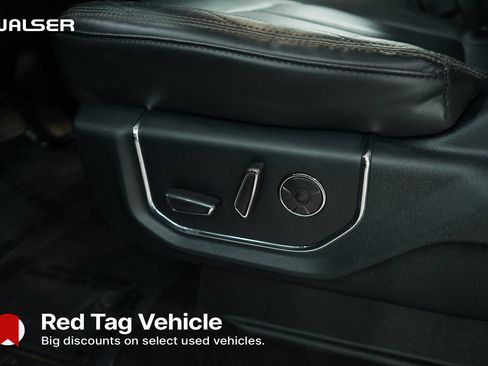 Used 2021 Ford Expedition Platinum image 23