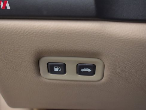 Used 2008 Chevrolet Corvette Coupe w/ Preferred Equipment Group image 17