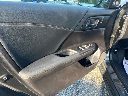 Used 2013 Honda Accord EX-L image 7