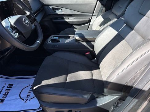 Certified 2023 Nissan Ariya AWD image 19