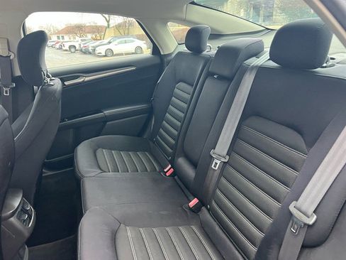 Used 2014 Ford Fusion SE image 38