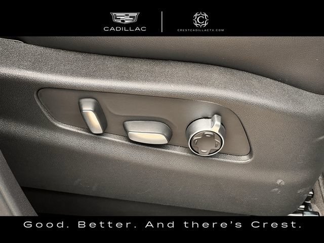 Certified 2025 Cadillac XT4 Sport w/ LPO, Floor Liner Package FWD image 29