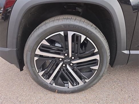 New 2026 Chevrolet Equinox RS image 9