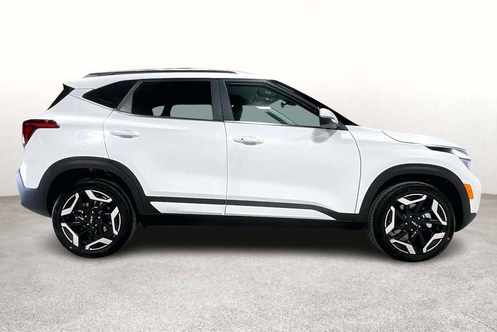 New 2026 Kia Seltos SX AWD/4WD image 8