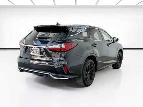 Used 2019 Lexus RX 350L Luxury w/ Accessory Package FWD image 4