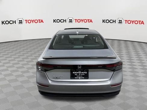 Used 2024 Honda Accord EX image 9