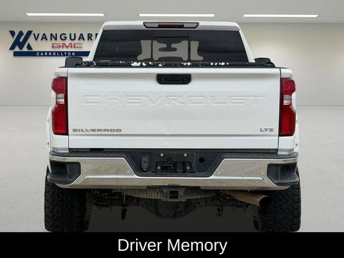 Used 2021 Chevrolet Silverado 2500 LTZ w/ LTZ Plus Package AWD/4WD image 11