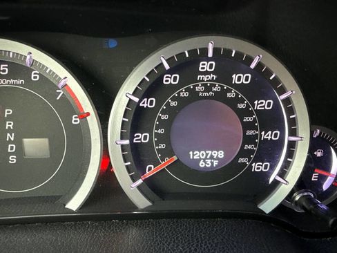Used 2013 Acura TSX Sedan FWD image 23
