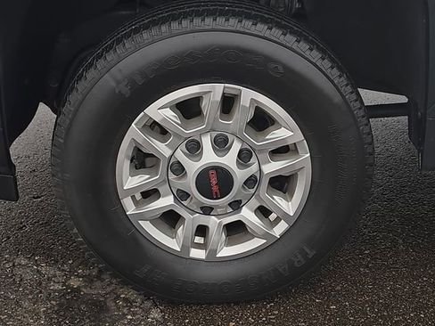 Used 2024 GMC Sierra 2500 SLE w/ SLE Value Package; image 34