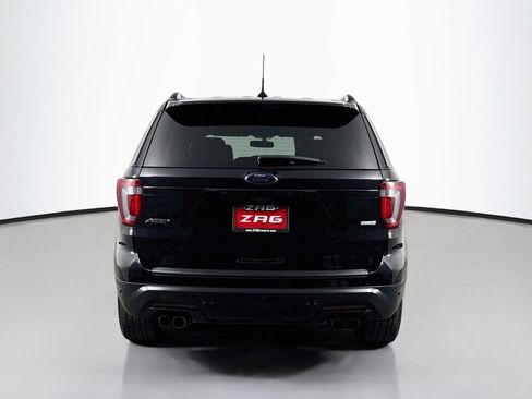 Used 2019 Ford Explorer Sport AWD/4WD image 4