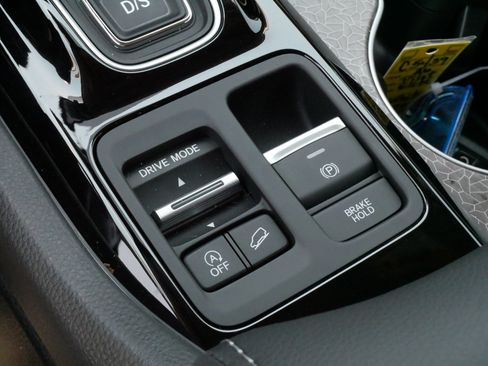 Certified 2026 Honda Pilot Elite image 25