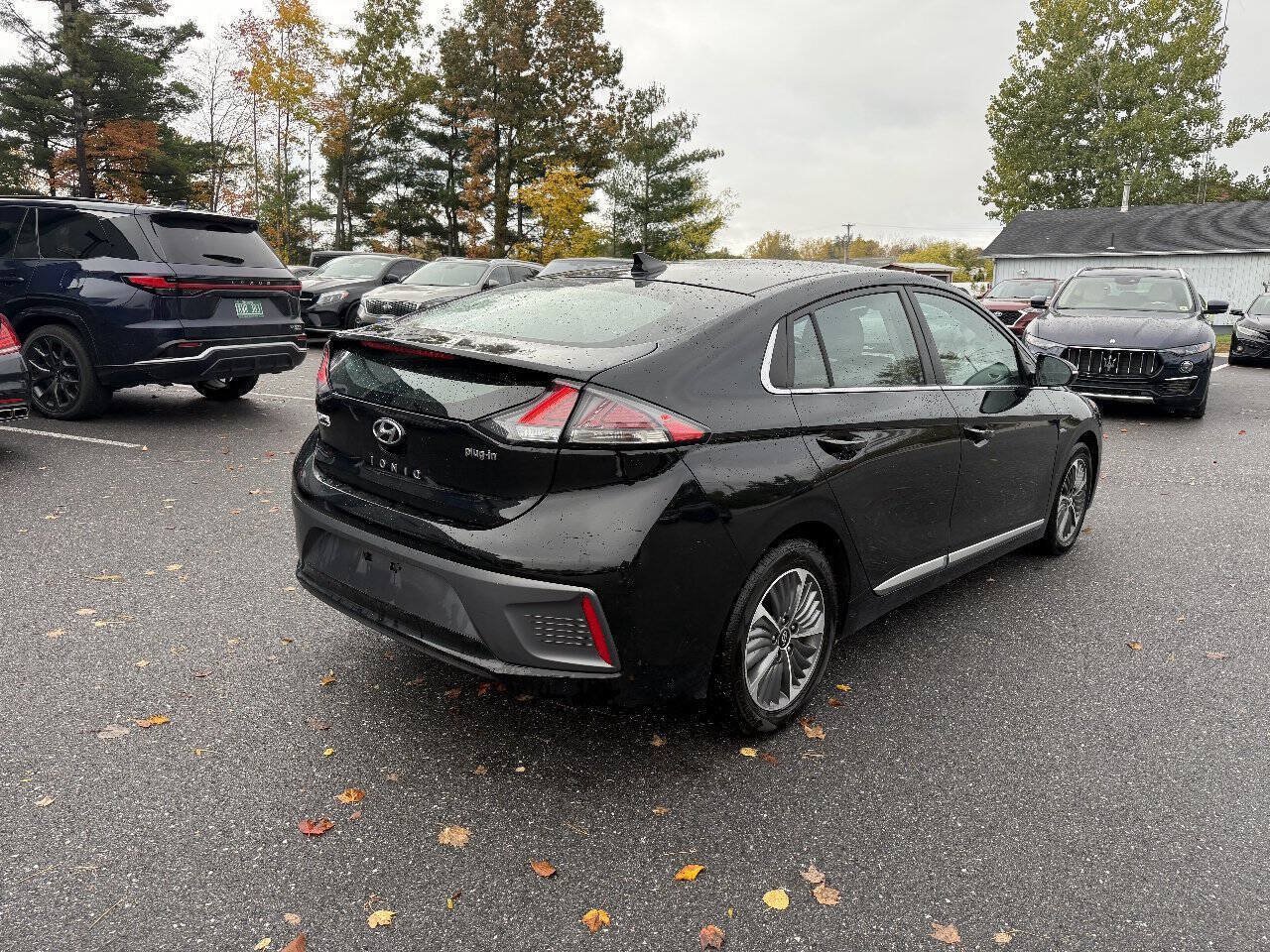 Used 2020 Hyundai Ioniq SEL FWD image 8
