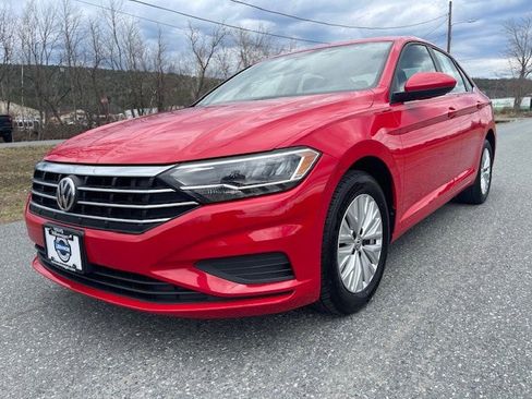 Used 2019 Volkswagen Jetta S w/ Driver Assistance Package image 1